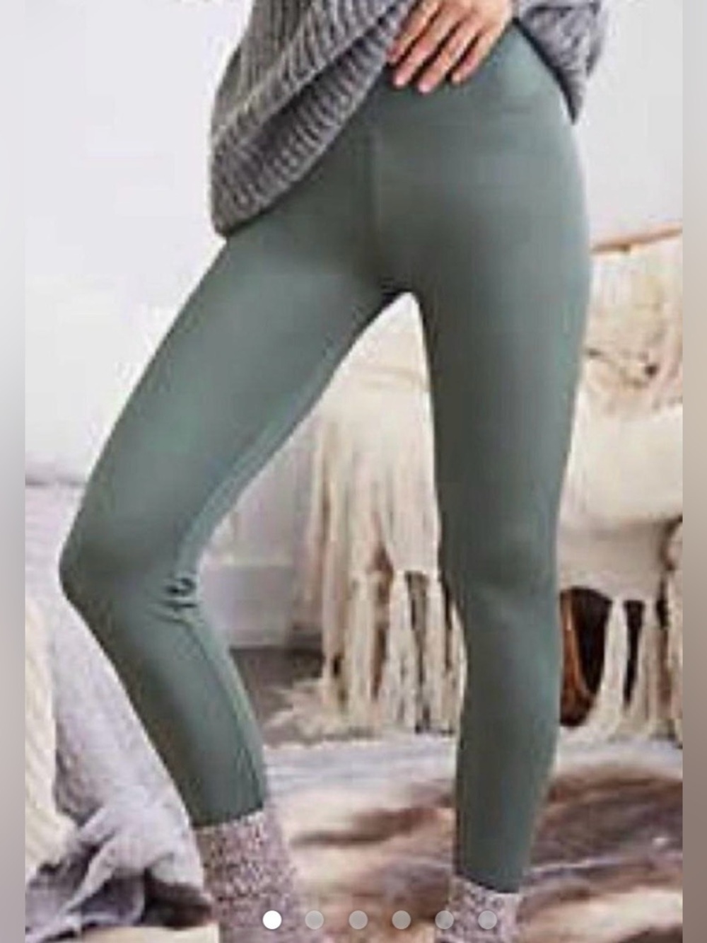 Aerie Chill Play Move Leggings in Grayish Green Size S